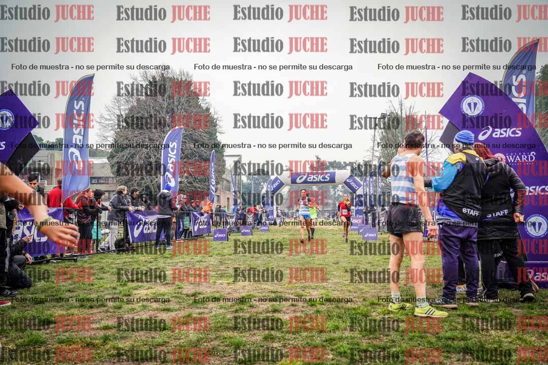 Fotos de la llegada del cross de 1500 m