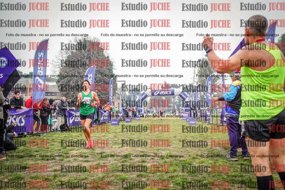 Fotos de la llegada del cross de 1500 m