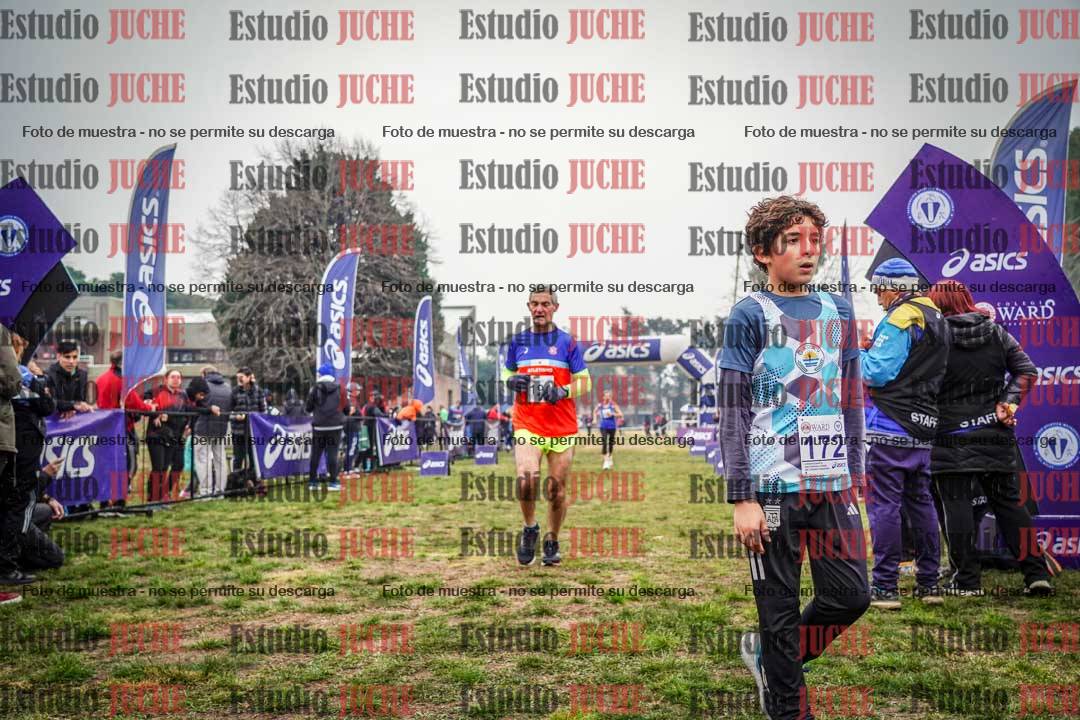 Fotos de la llegada del cross de 1500 m