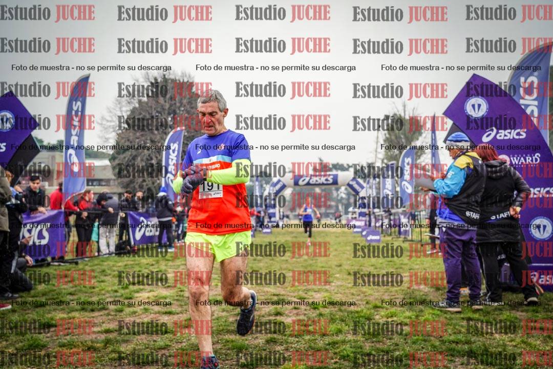 Fotos de la llegada del cross de 1500 m