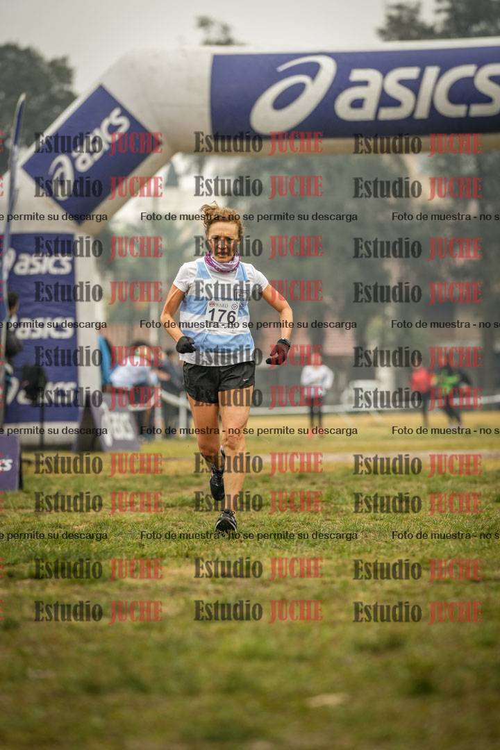 Fotos de la llegada del cross de 1500 m