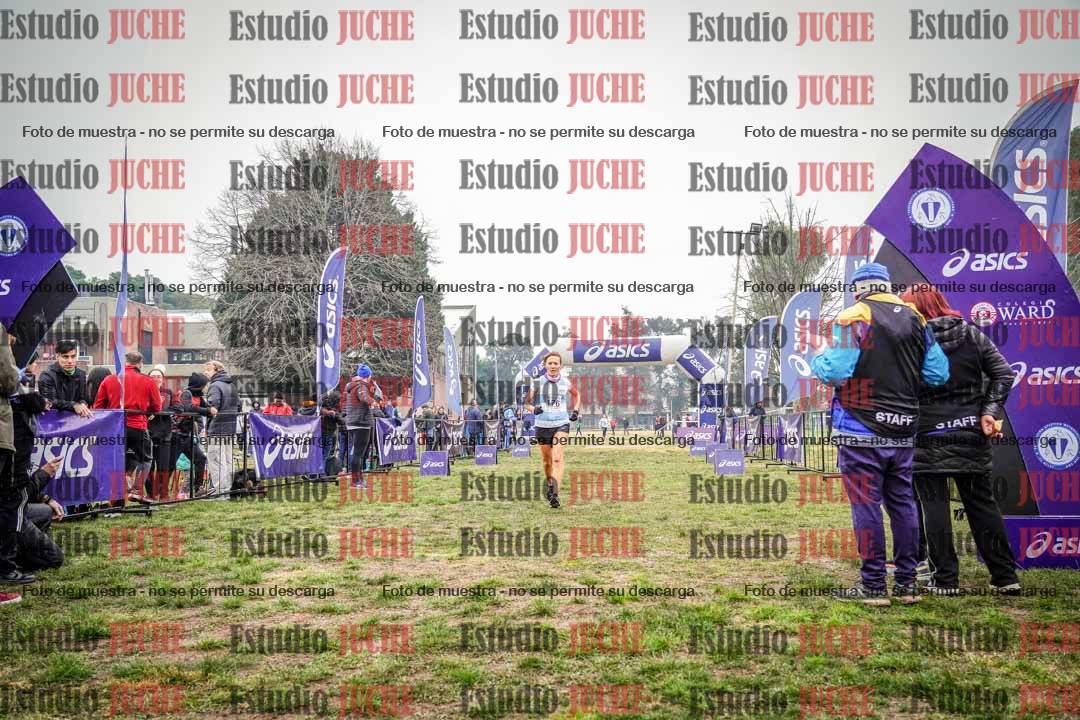 Fotos de la llegada del cross de 1500 m
