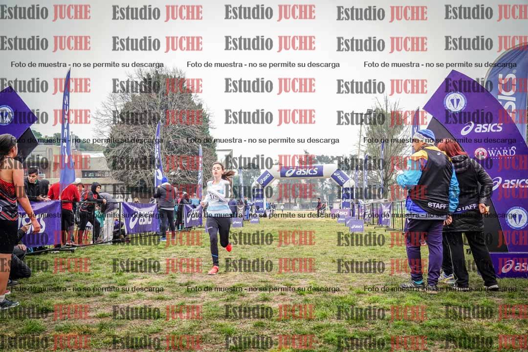Fotos de la llegada del cross de 1500 m