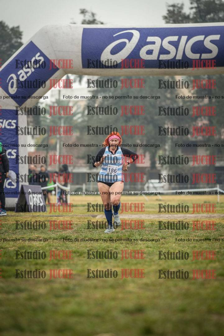 Fotos de la llegada del cross de 1500 m