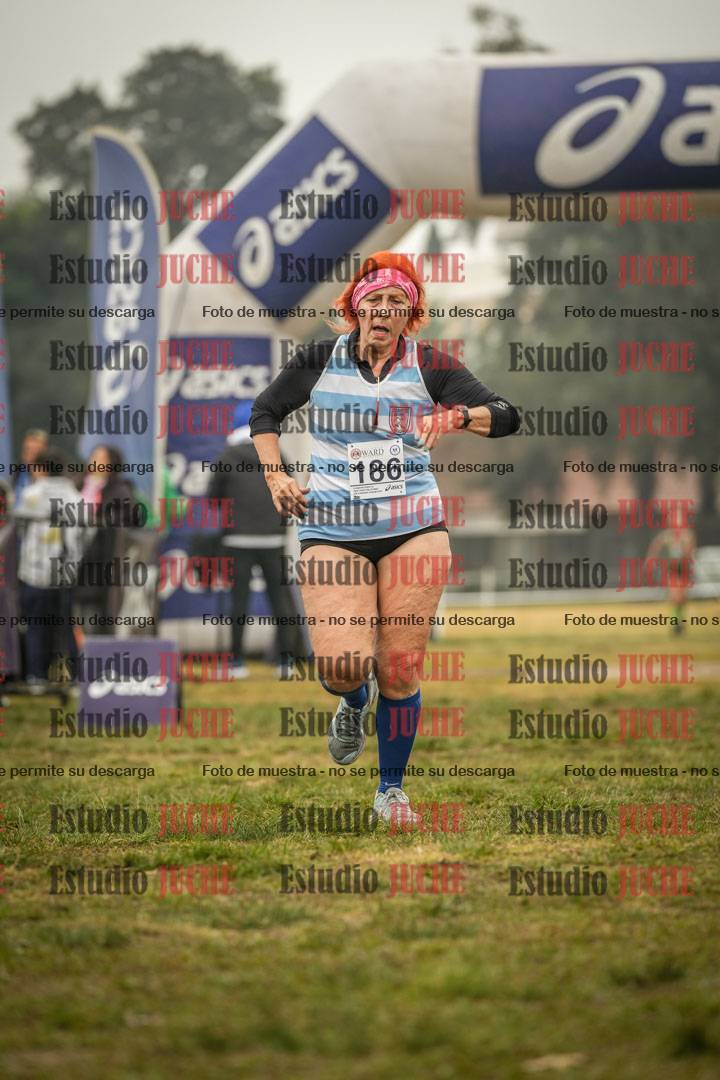 Fotos de la llegada del cross de 1500 m