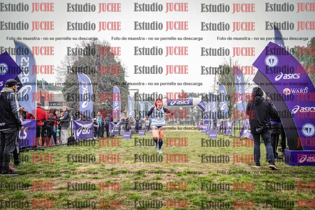 Fotos de la llegada del cross de 1500 m