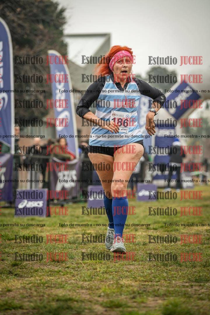 Fotos de la llegada del cross de 1500 m