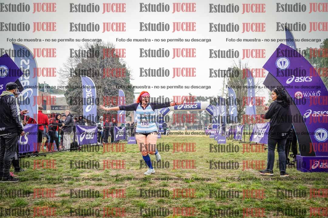 Fotos de la llegada del cross de 1500 m