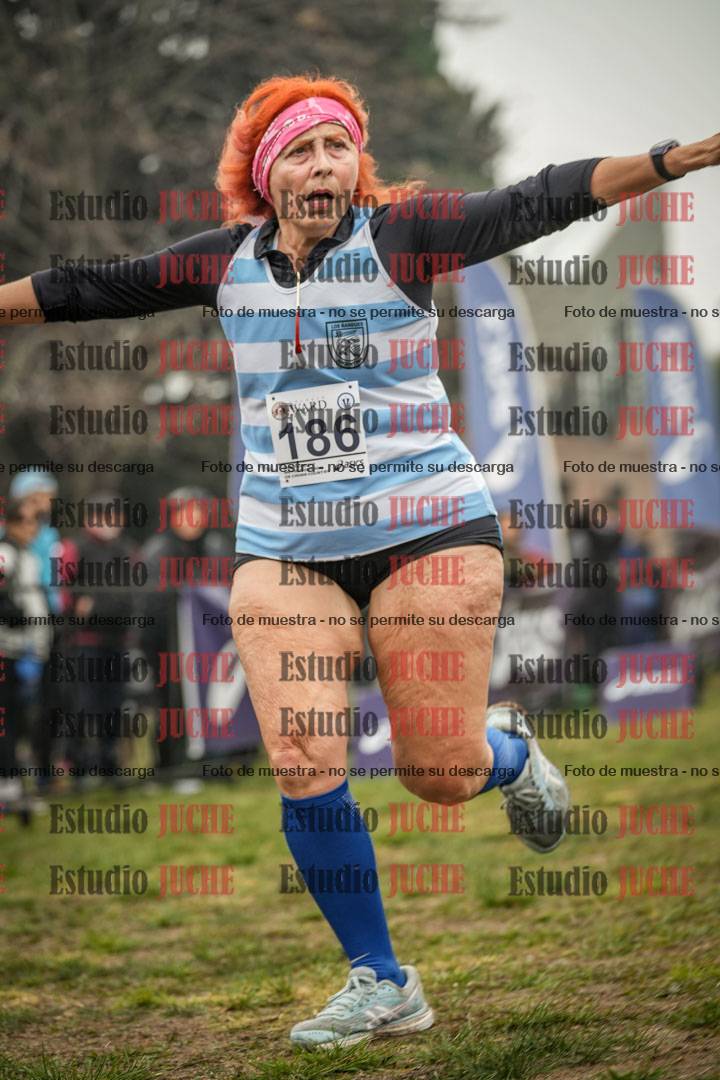 Fotos de la llegada del cross de 1500 m