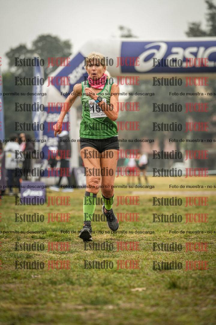 Fotos de la llegada del cross de 1500 m