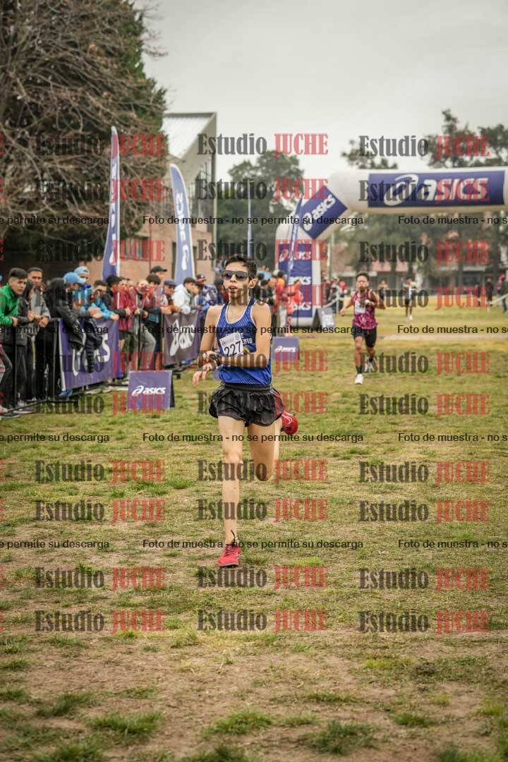 Fotos de la llegada del cross de 3000 m