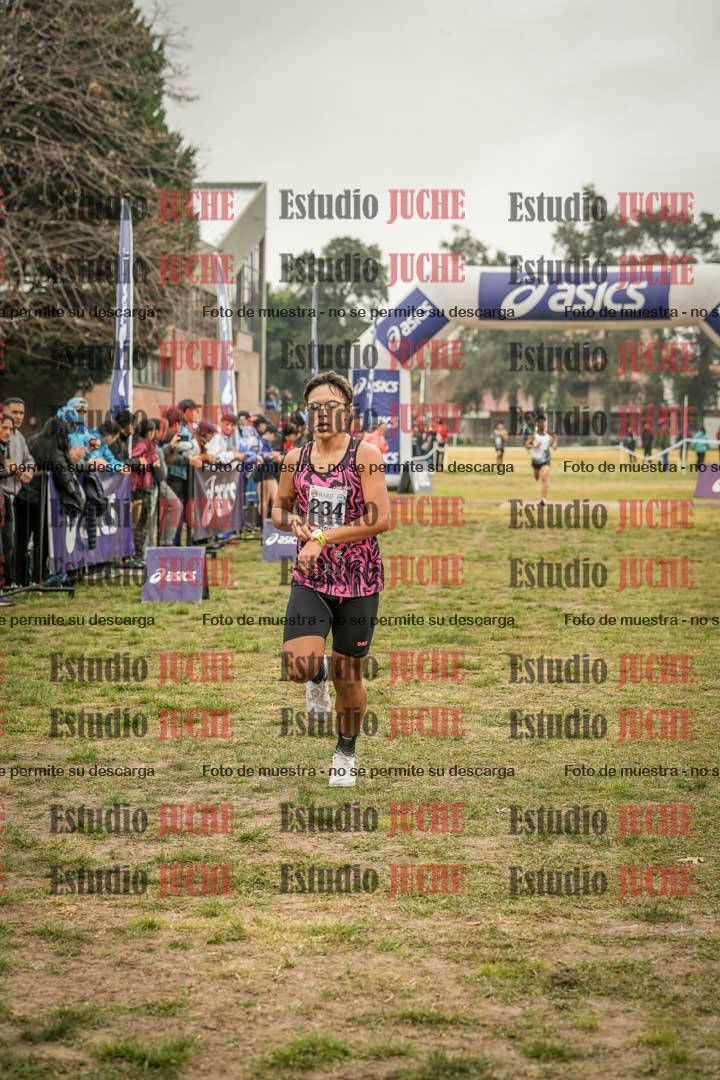 Fotos de la llegada del cross de 3000 m