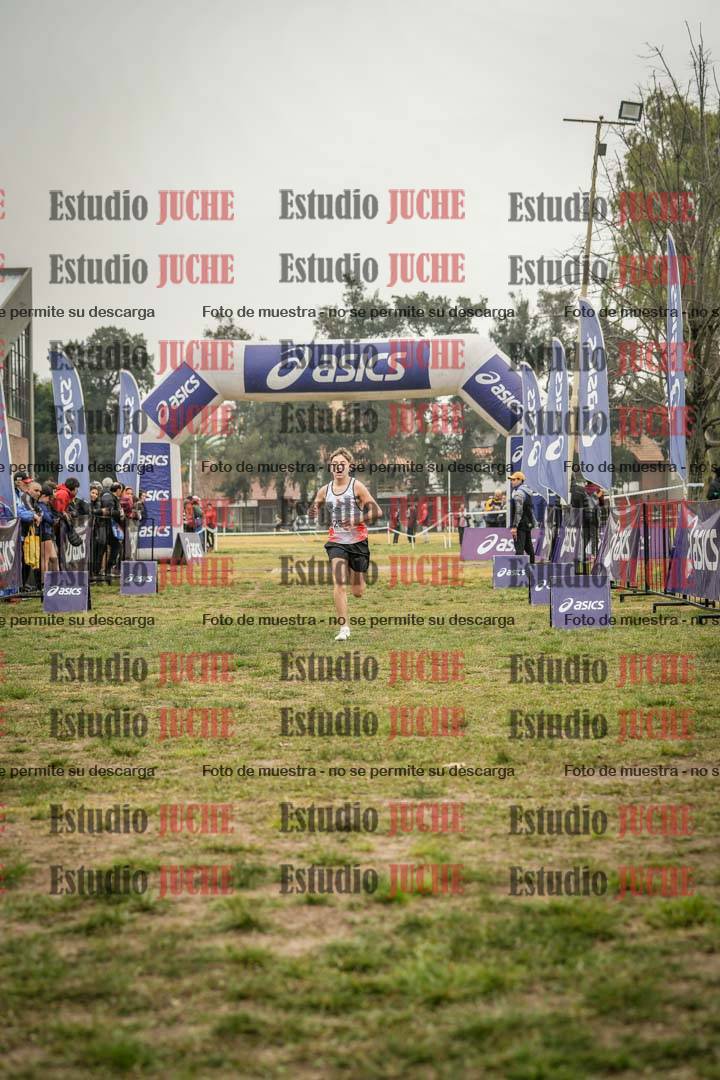 Fotos de la llegada del cross de 3000 m