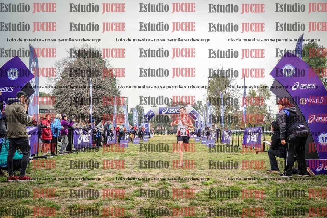 Fotos de la llegada del cross de 3000 m