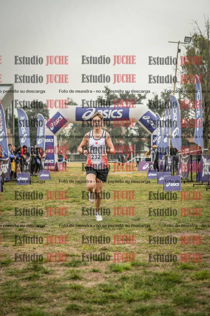 Fotos de la llegada del cross de 3000 m