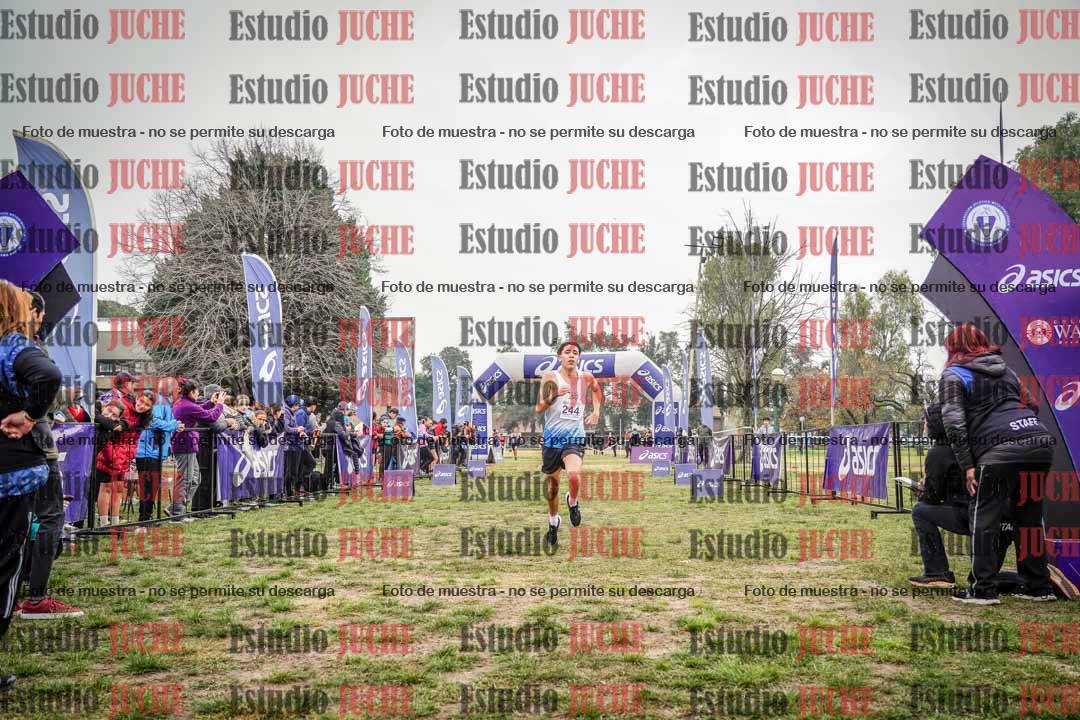 Fotos de la llegada del cross de 3000 m