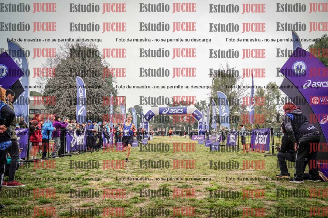Fotos de la llegada del cross de 3000 m
