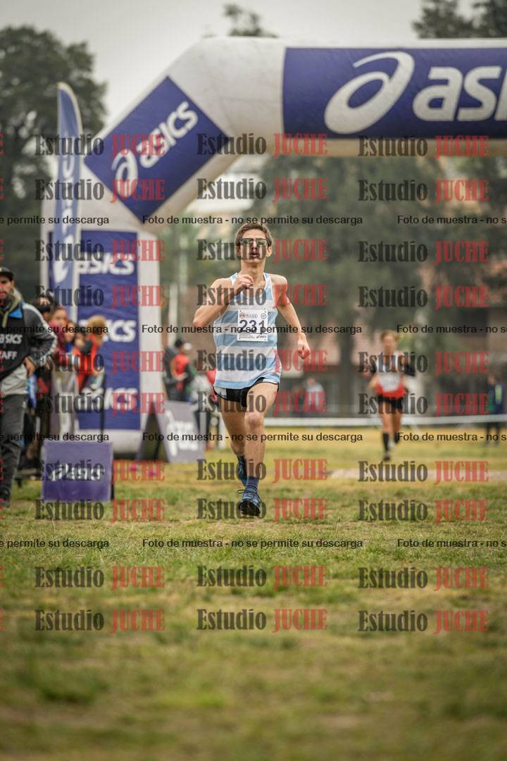 Fotos de la llegada del cross de 3000 m