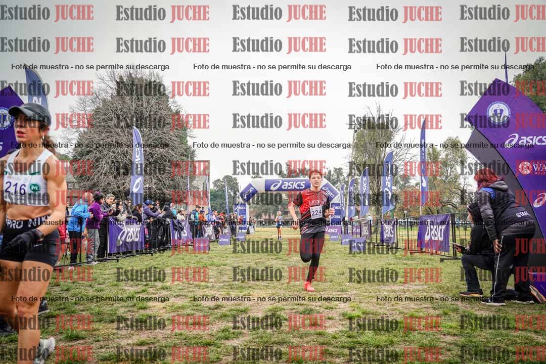Fotos de la llegada del cross de 3000 m