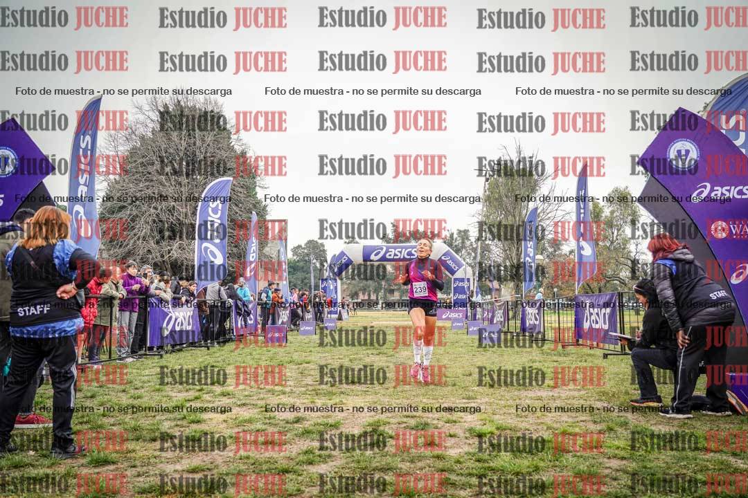 Fotos de la llegada del cross de 3000 m