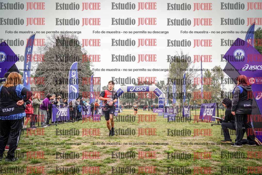 Fotos de la llegada del cross de 3000 m