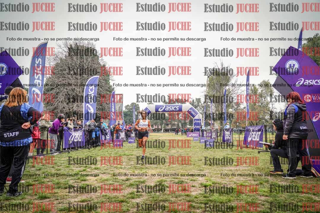 Fotos de la llegada del cross de 3000 m