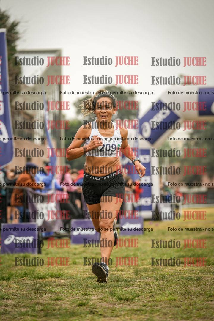 Fotos de la llegada del cross de 3000 m