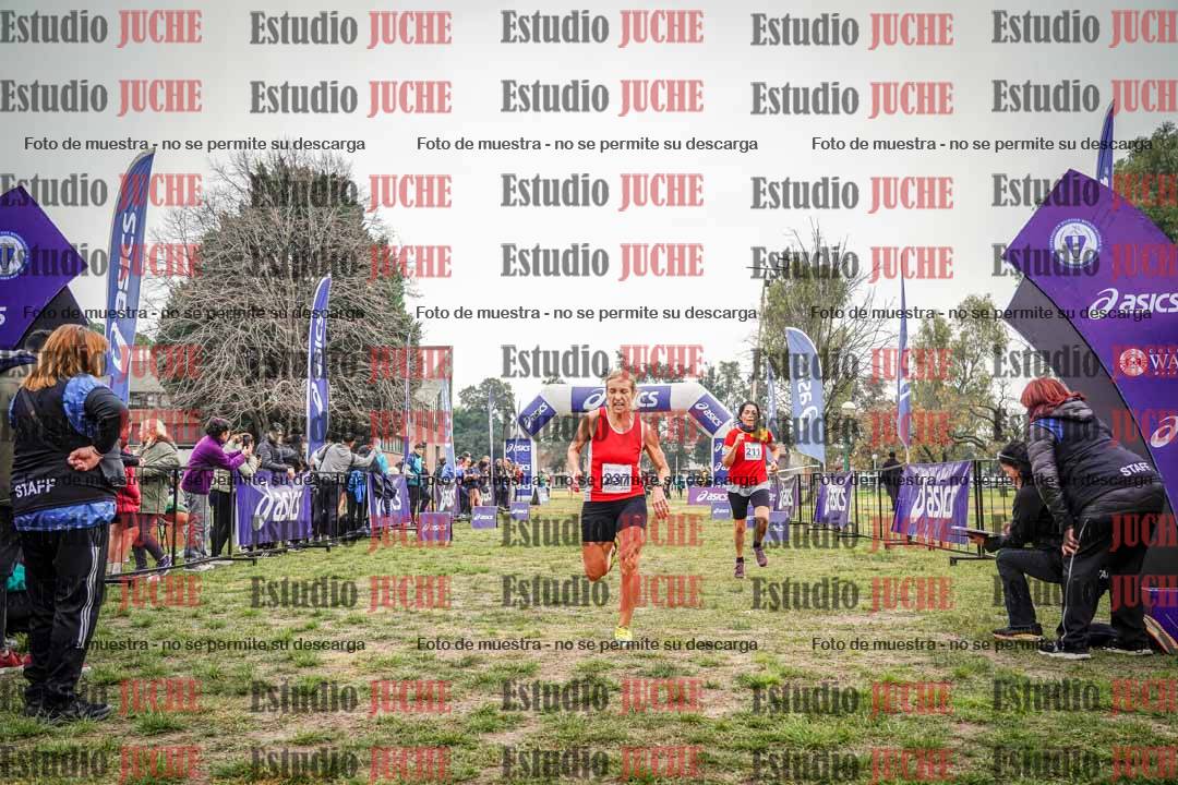 Fotos de la llegada del cross de 3000 m