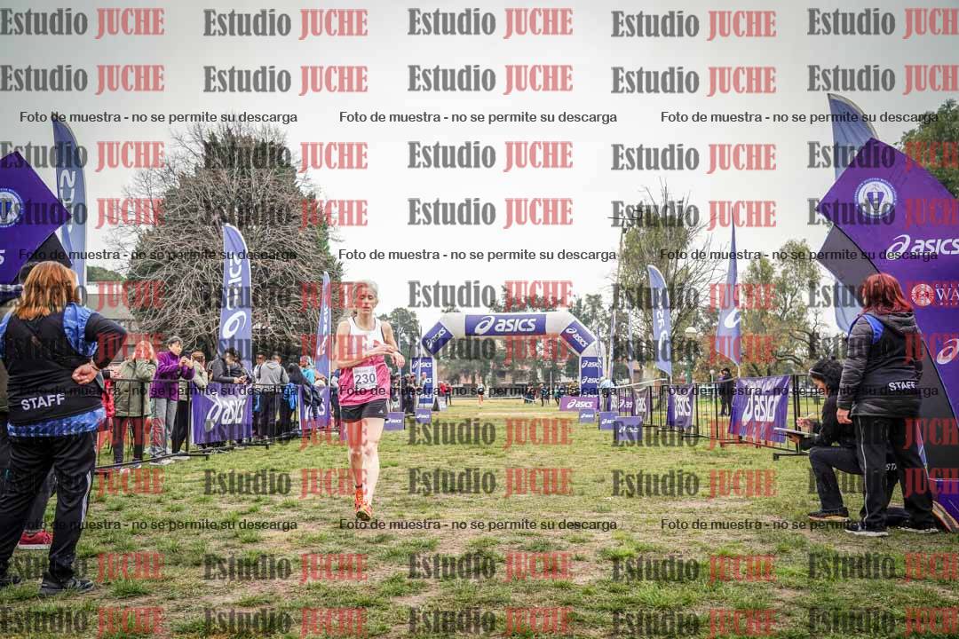 Fotos de la llegada del cross de 3000 m