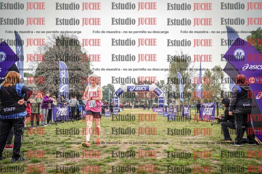 Fotos de la llegada del cross de 3000 m