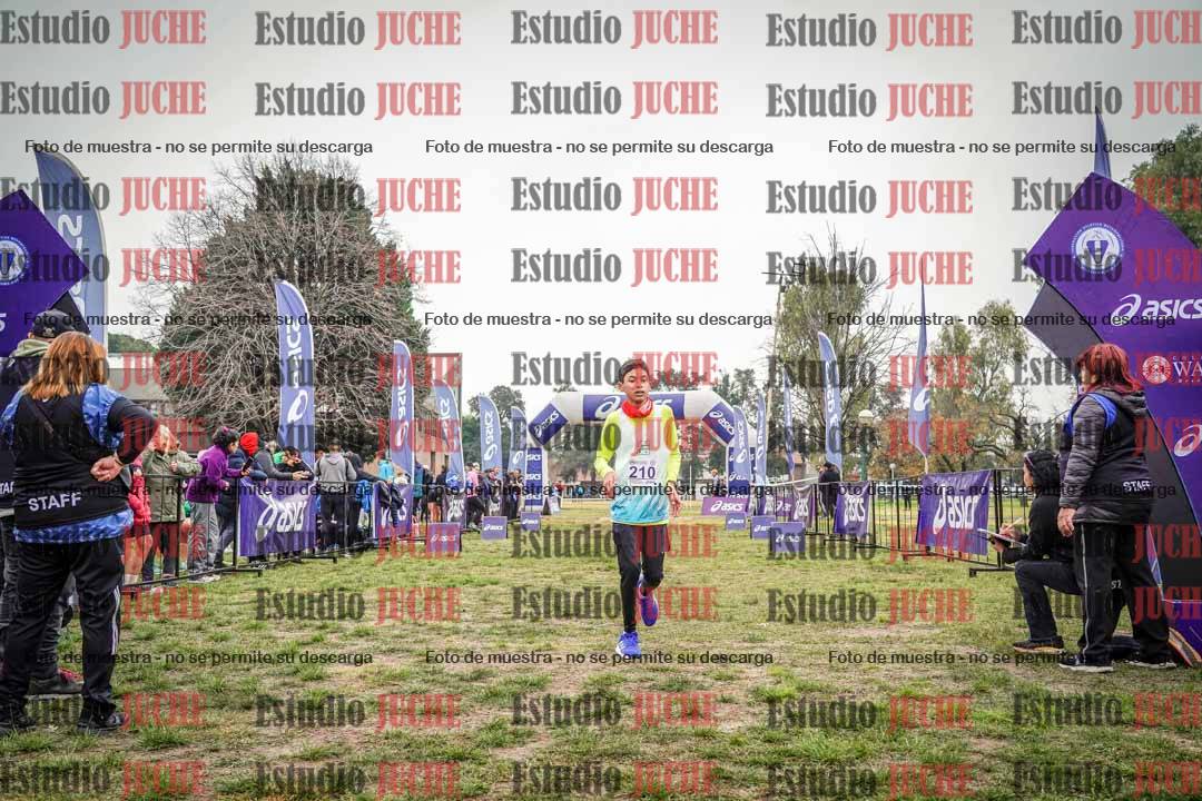 Fotos de la llegada del cross de 3000 m