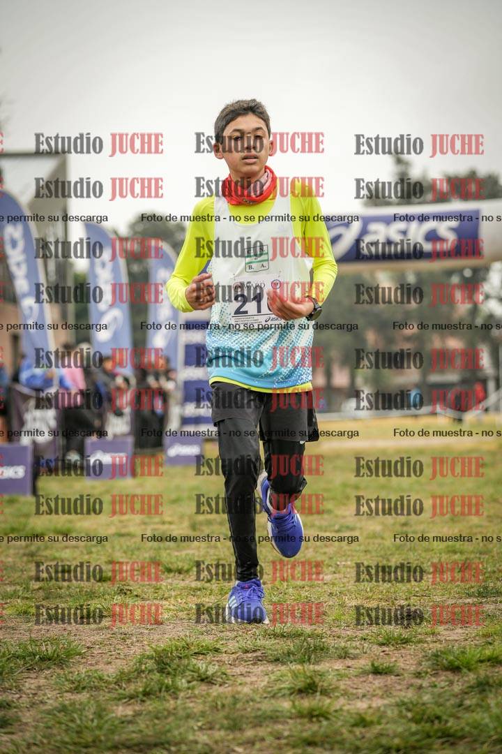 Fotos de la llegada del cross de 3000 m