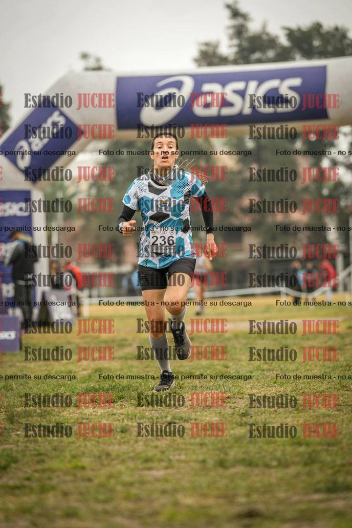 Fotos de la llegada del cross de 3000 m