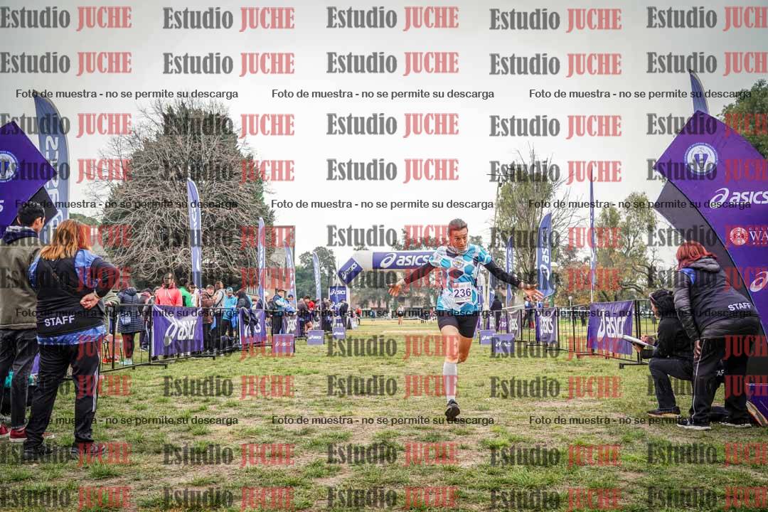 Fotos de la llegada del cross de 3000 m