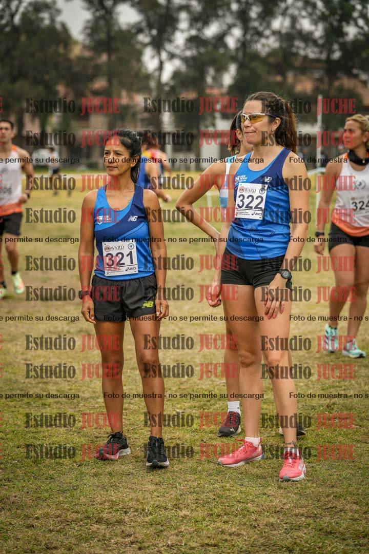 Fotos de algunos podios y extras del evento