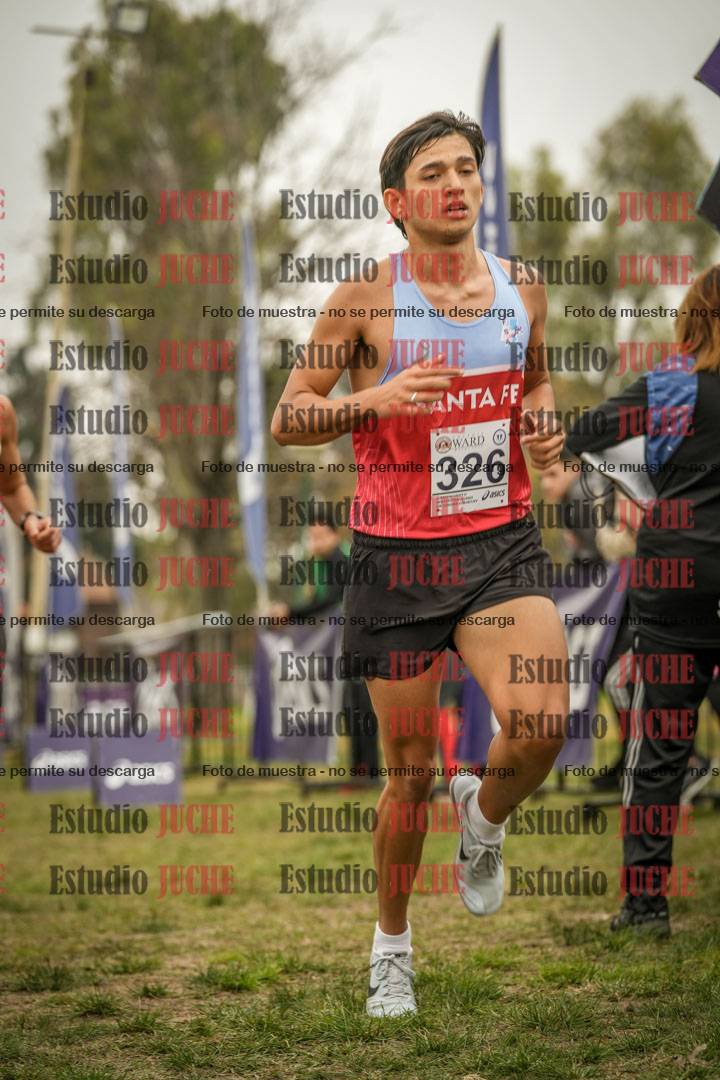 Fotos de la llegada del cross de 8000 m