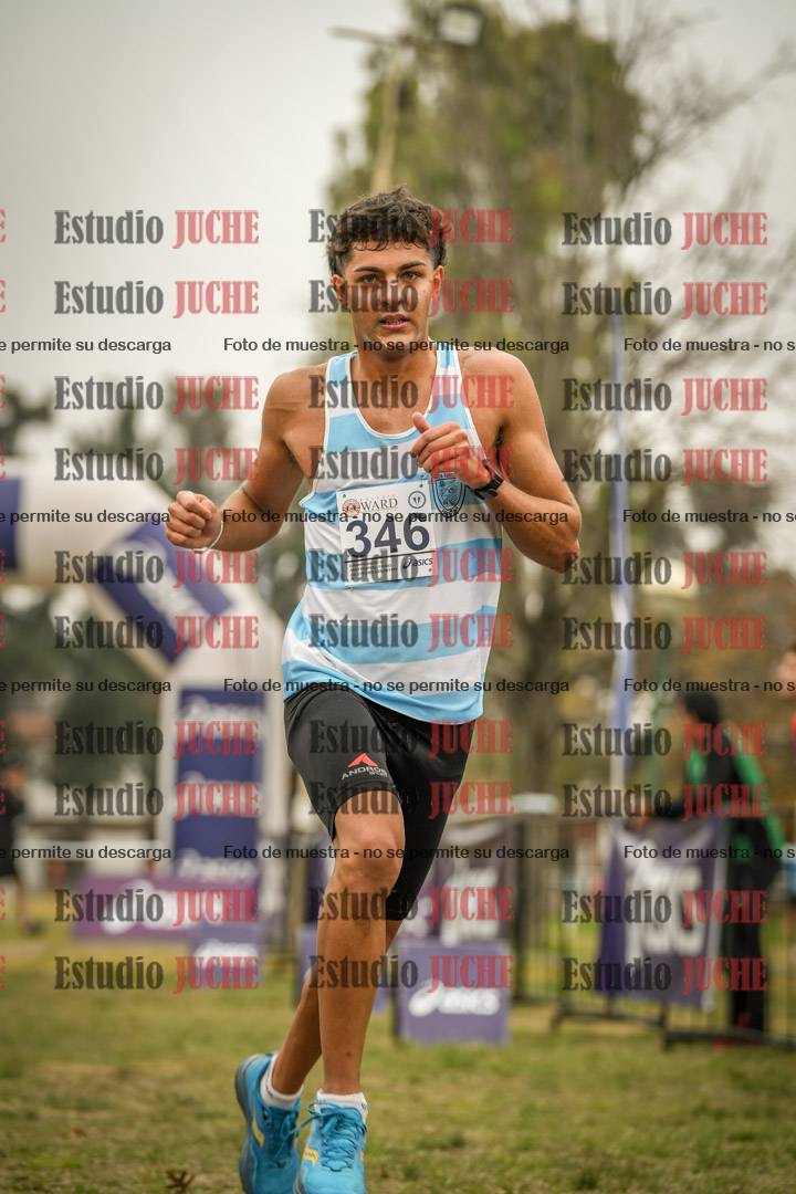 Fotos de la llegada del cross de 8000 m