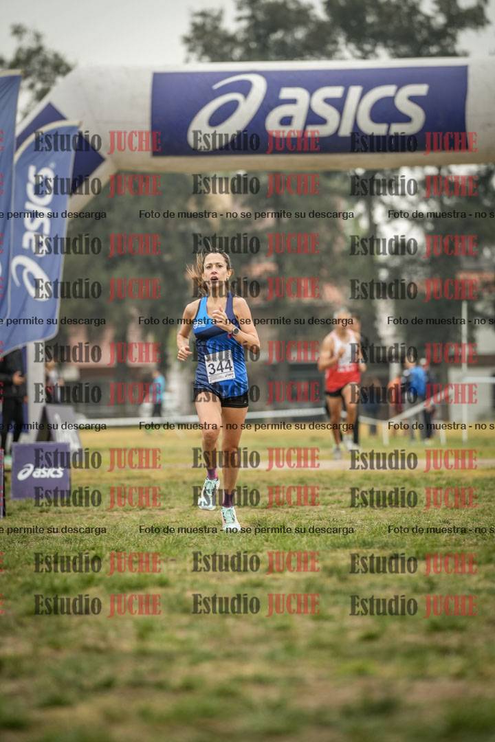 Fotos de la llegada del cross de 8000 m