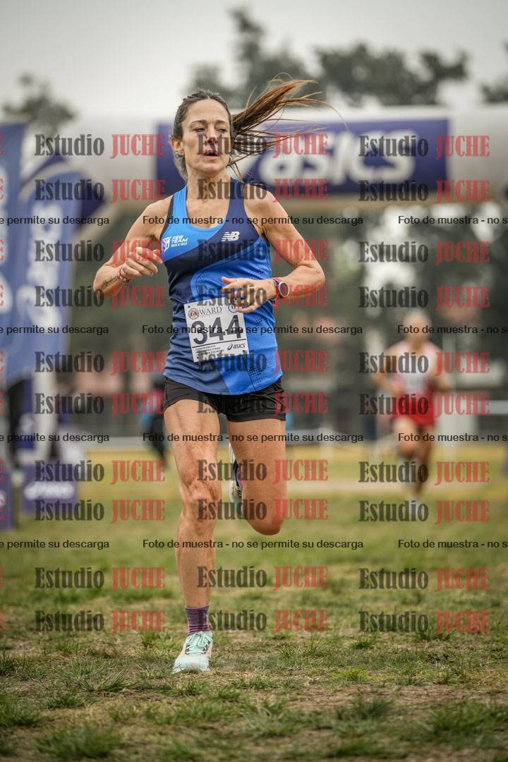 Fotos de la llegada del cross de 8000 m