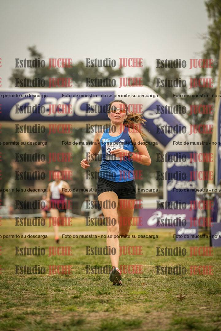 Fotos de la llegada del cross de 8000 m