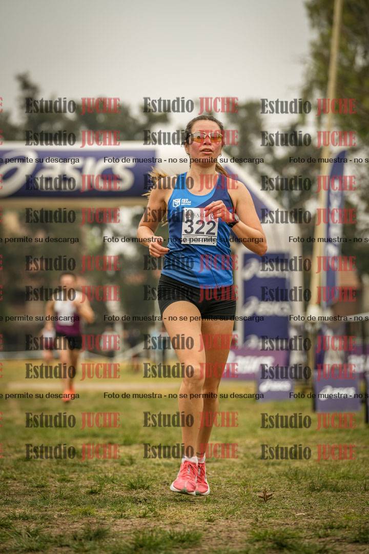 Fotos de la llegada del cross de 8000 m