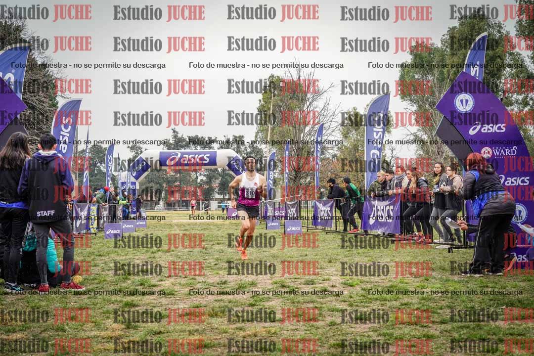Fotos de la llegada del cross de 8000 m