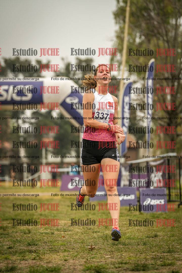 Fotos de la llegada del cross de 8000 m
