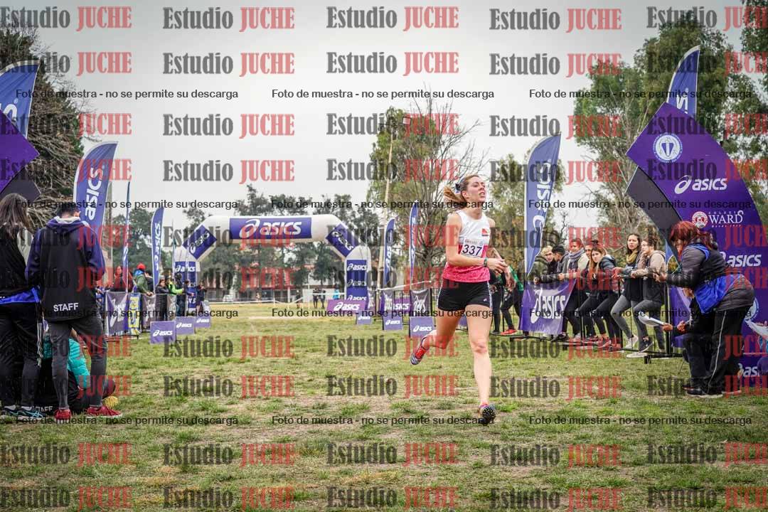 Fotos de la llegada del cross de 8000 m