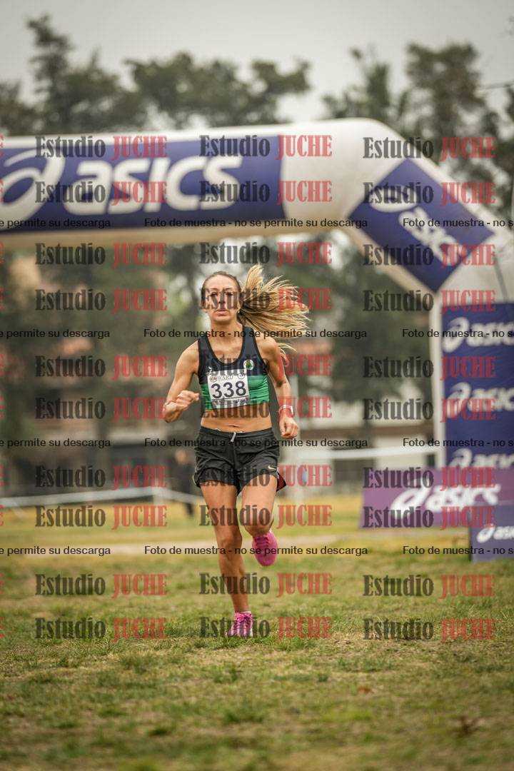 Fotos de la llegada del cross de 8000 m