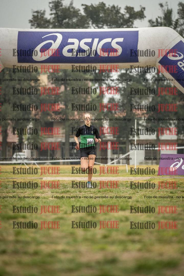 Fotos de la llegada del cross de 8000 m