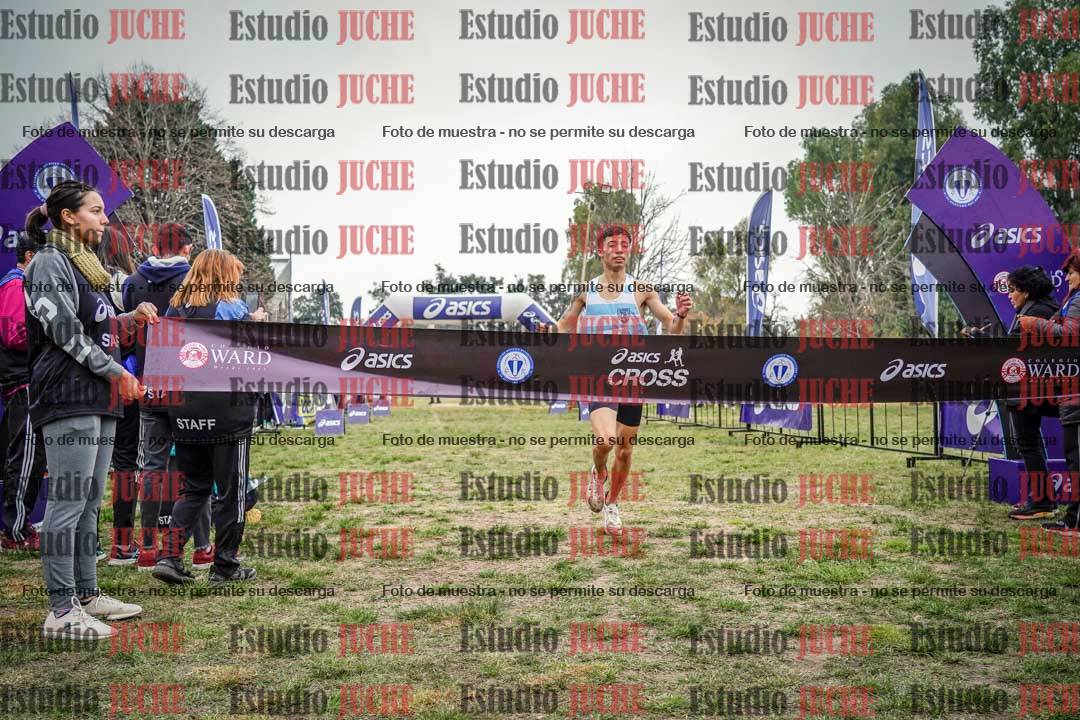 Fotos de la llegada del cross de 6000 m