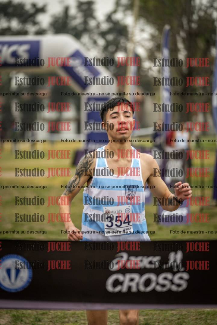 Fotos de la llegada del cross de 6000 m