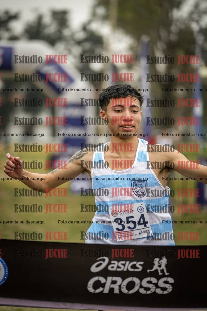Fotos de la llegada del cross de 6000 m