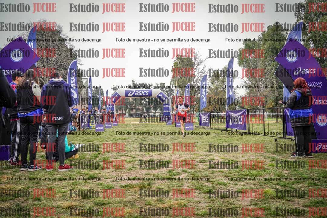 Fotos de la llegada del cross de 6000 m